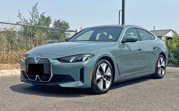 2025 BMW i4 xDrive40 Coupe 4D