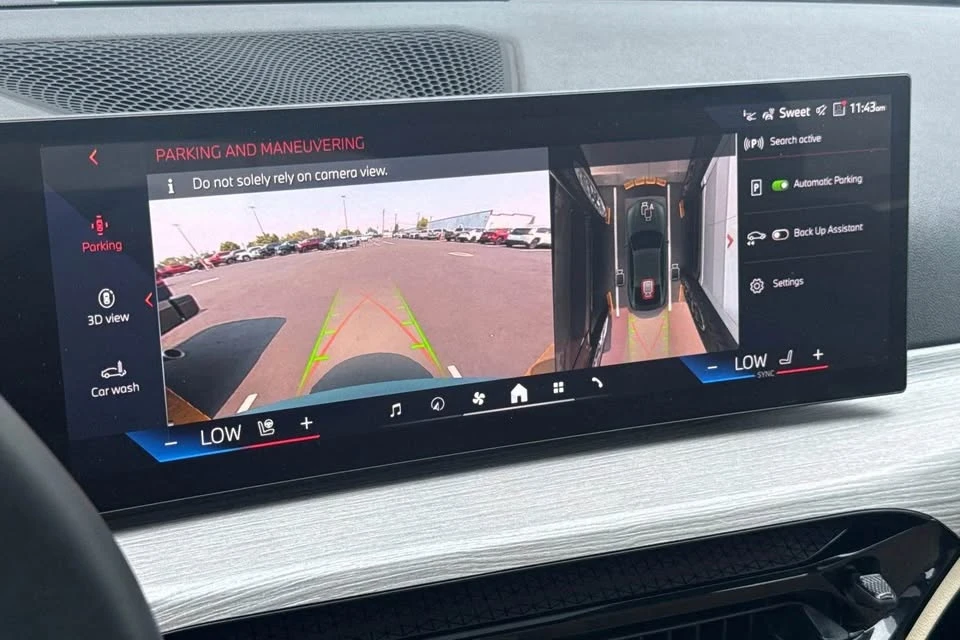 2025 BMW G26 i4 - Image 7 of 13