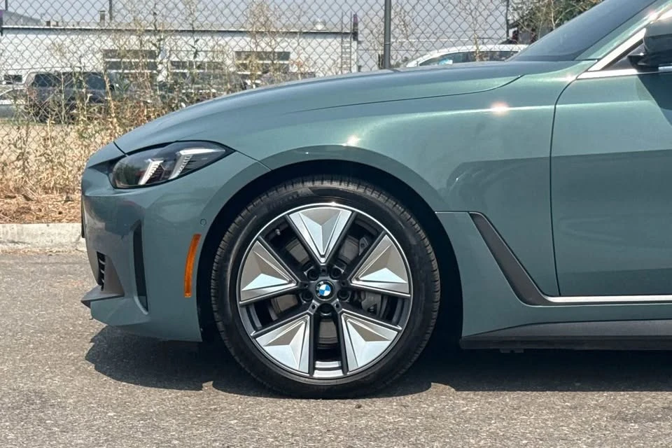 2025 BMW G26 i4 - Image 13 of 13