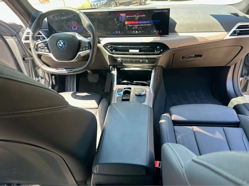 2025 BMW G26 i4 - Image 12 of 16
