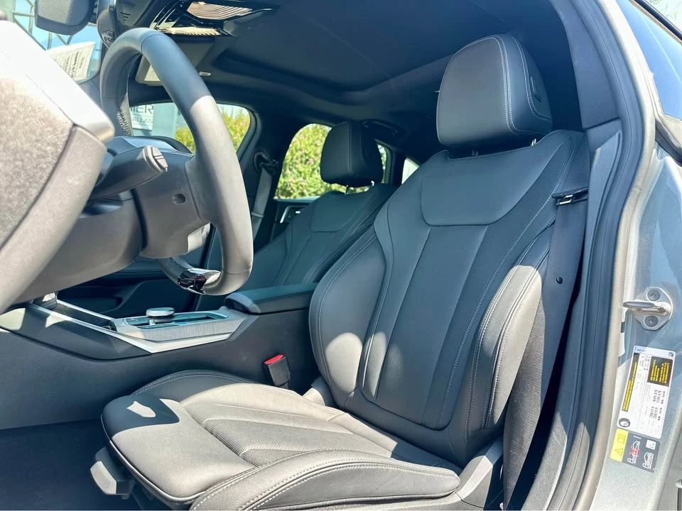 2025 BMW G26 i4 - Image 7 of 16