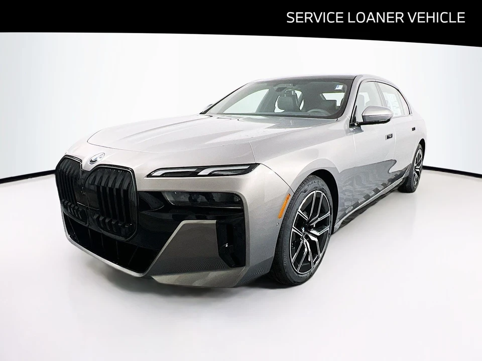 2025 BMW G70 7 Series - Image 4 of 21