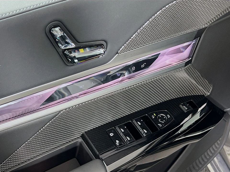 2025 BMW G70 7 Series - Image 21 of 21