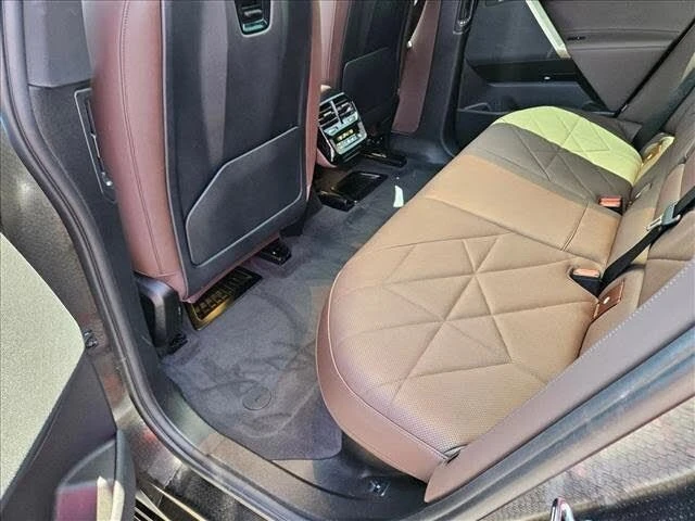 2025 BMW I20 iX - Image 19 of 20