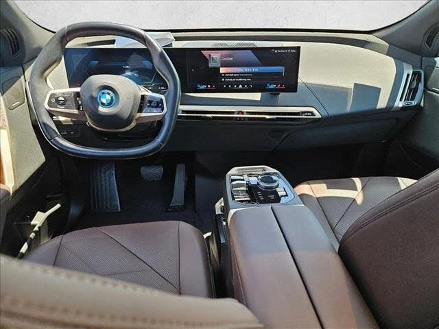 2025 BMW I20 iX - Image 17 of 20