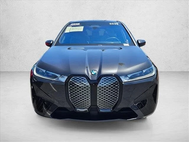 2025 BMW I20 iX - Image 2 of 20