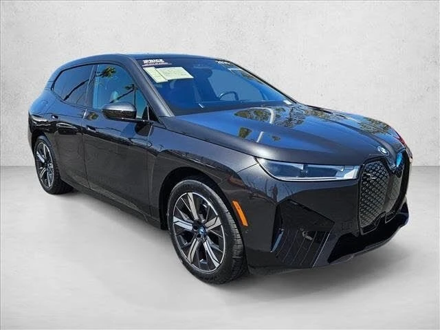 2025 BMW I20 iX - Image 3 of 20