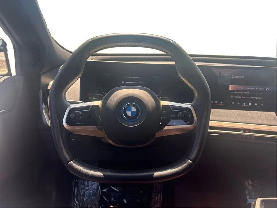 2025 BMW I20 iX - Image 17 of 20