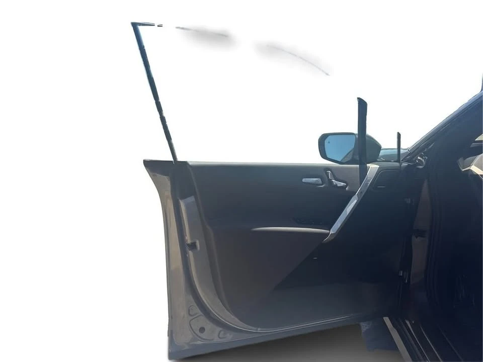 2025 BMW I20 iX - Image 19 of 20