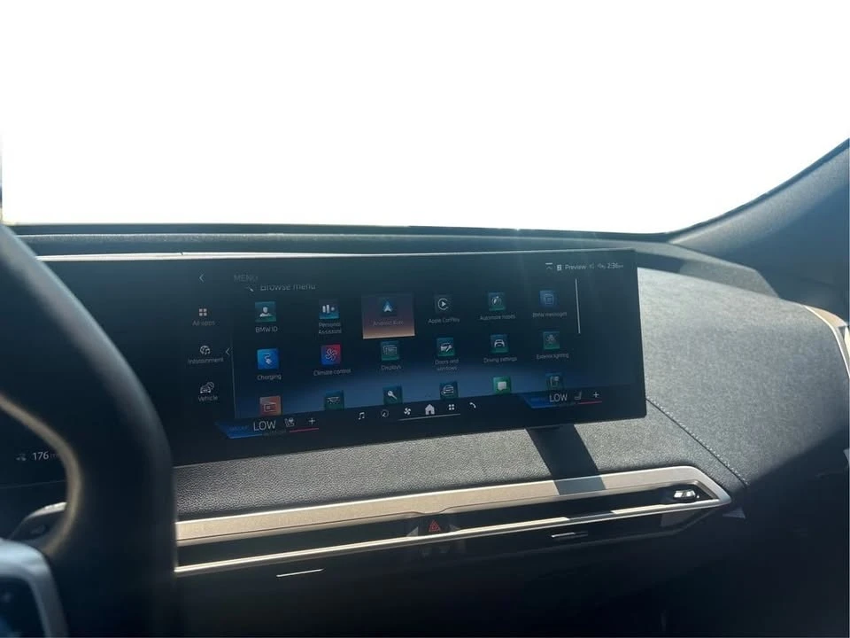 2025 BMW I20 iX - Image 15 of 20