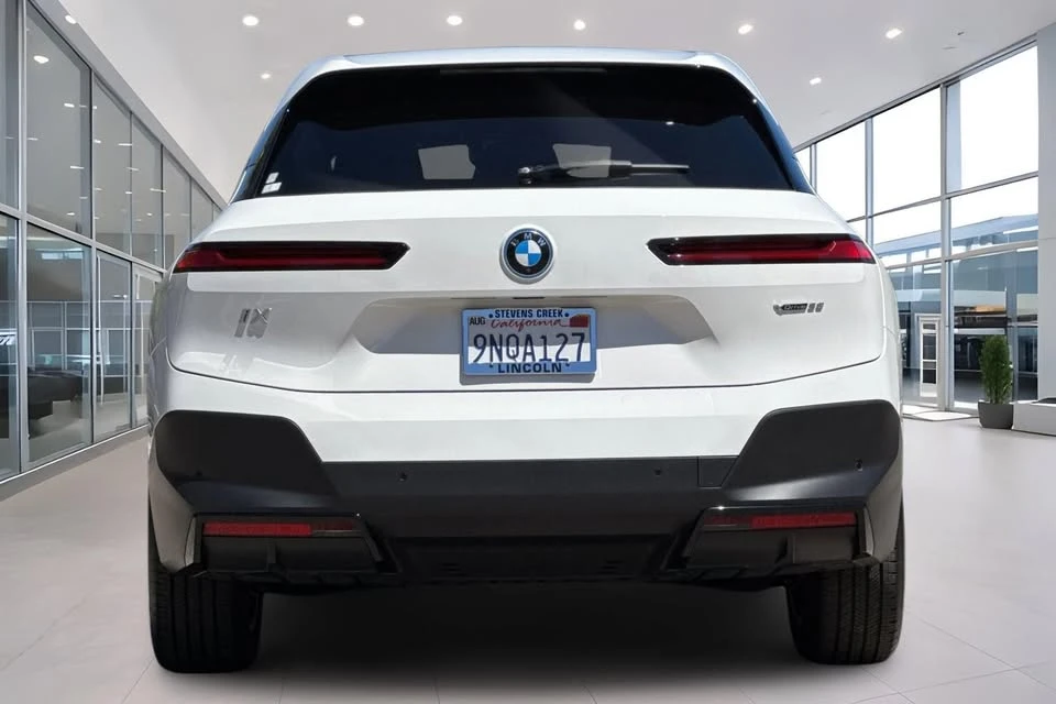 2025 BMW I20 iX - Image 5 of 20