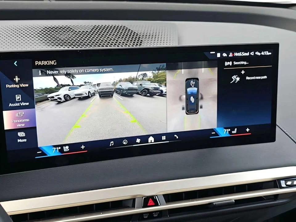 2025 BMW I20 iX - Image 19 of 20