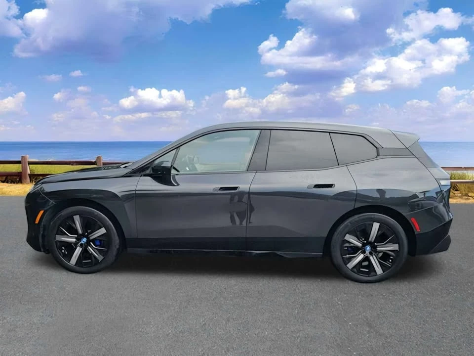 2025 BMW I20 iX - Image 8 of 20