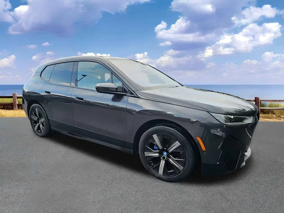 2025 BMW I20 iX - Image 3 of 20