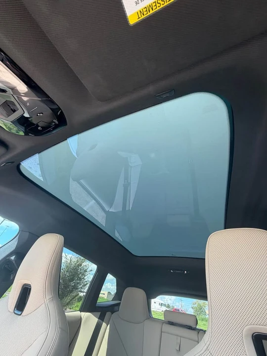 2025 BMW I20 iX - Image 18 of 19