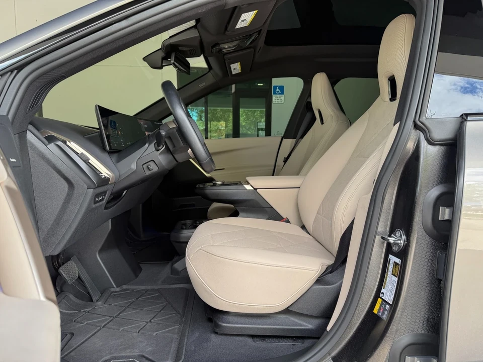 2025 BMW I20 iX - Image 21 of 21