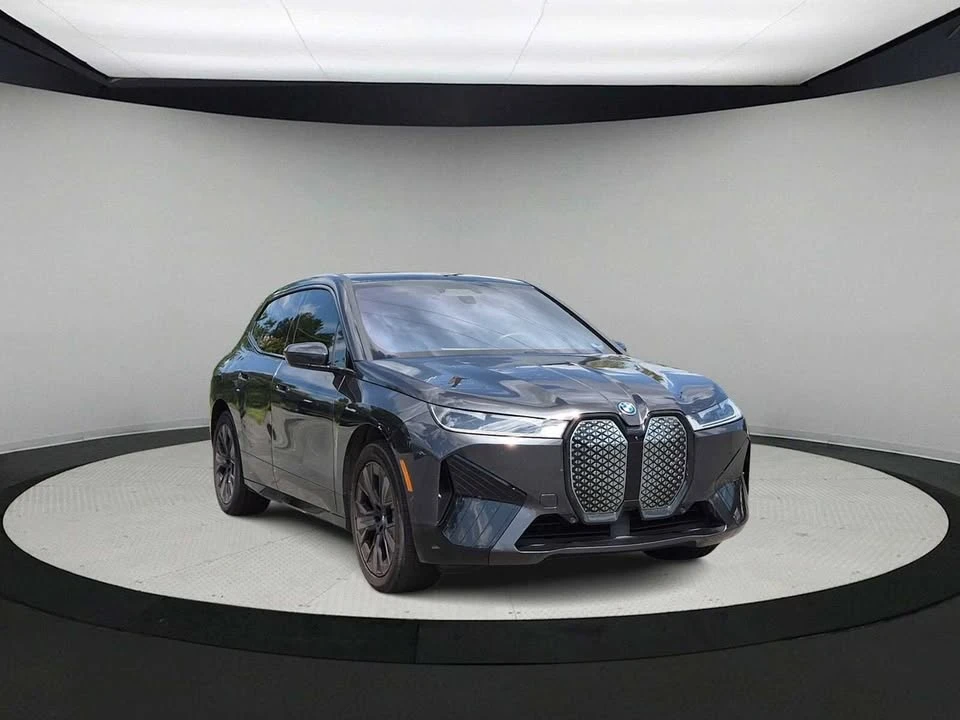 2025 BMW I20 iX - Image 2 of 20