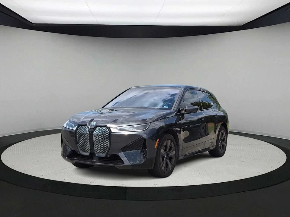 2025 BMW I20 iX - Image 4 of 20