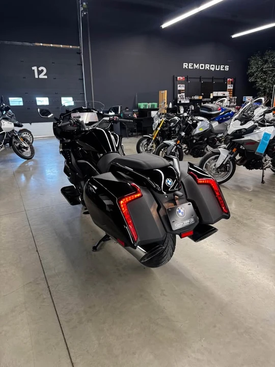 2025 BMW K1600 - Image 3 of 9