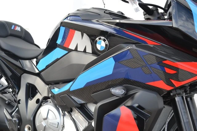 2025 BMW M1000 - Image 7 of 15