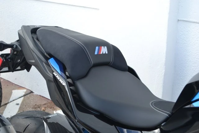 2025 BMW M1000 - Image 8 of 15