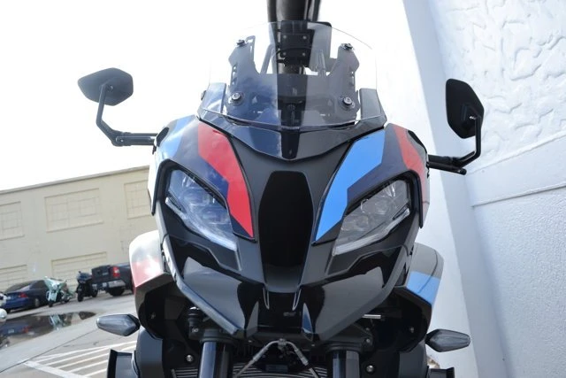 2025 BMW M1000 - Image 9 of 15