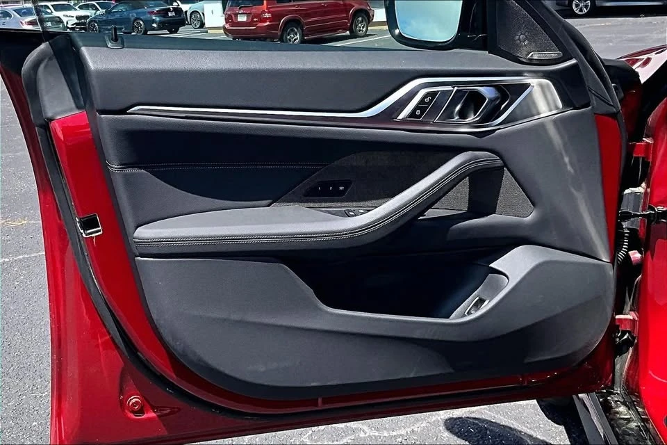 2025 BMW 4 Series - Image 14 of 19