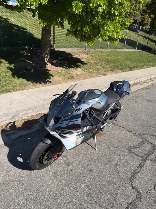 2025 BMW S1000 - Image 12 of 13