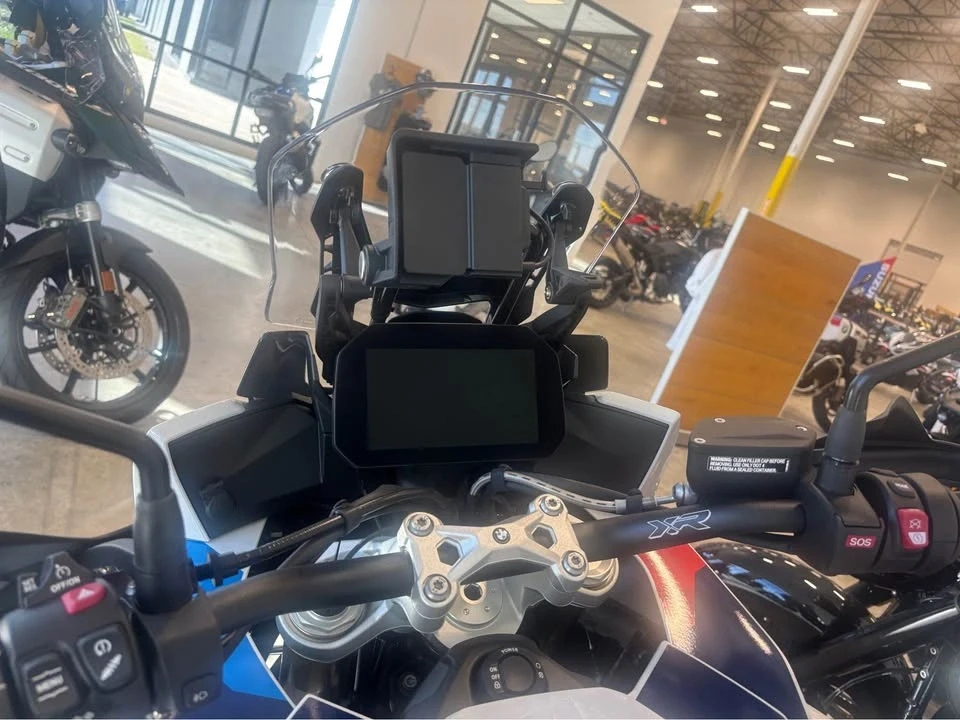 2025 BMW S1000 - Image 7 of 8
