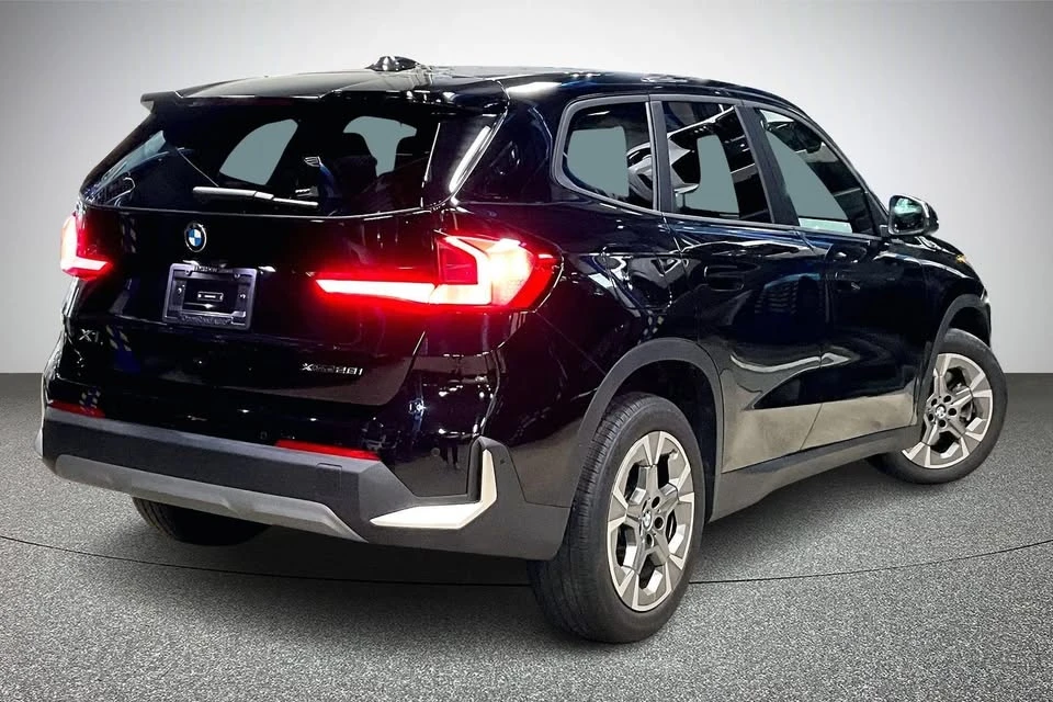 2025 BMW U11/U12 X1 - Image 2 of 12