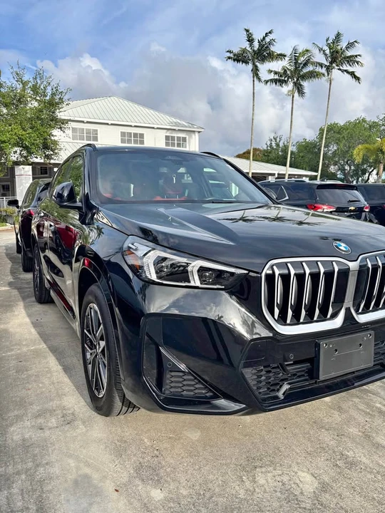 2025 BMW U11/U12 X1 - Image 2 of 4