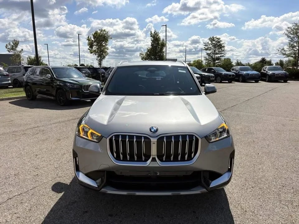 2025 BMW U11/U12 X1 - Image 2 of 15