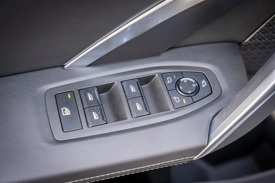 2025 BMW U10 X2 - Image 14 of 20