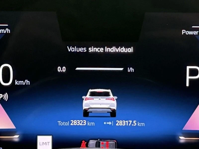 2025 BMW G08 X3 - Image 13 of 19