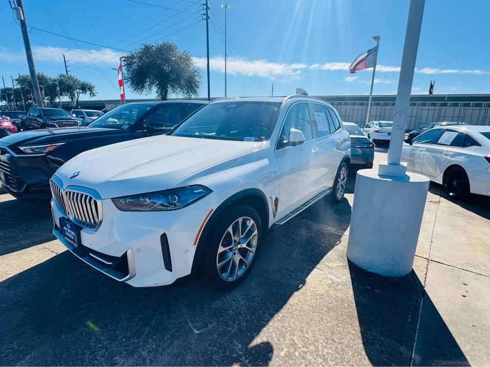 2025 BMW G05 X5 - Image 2 of 5