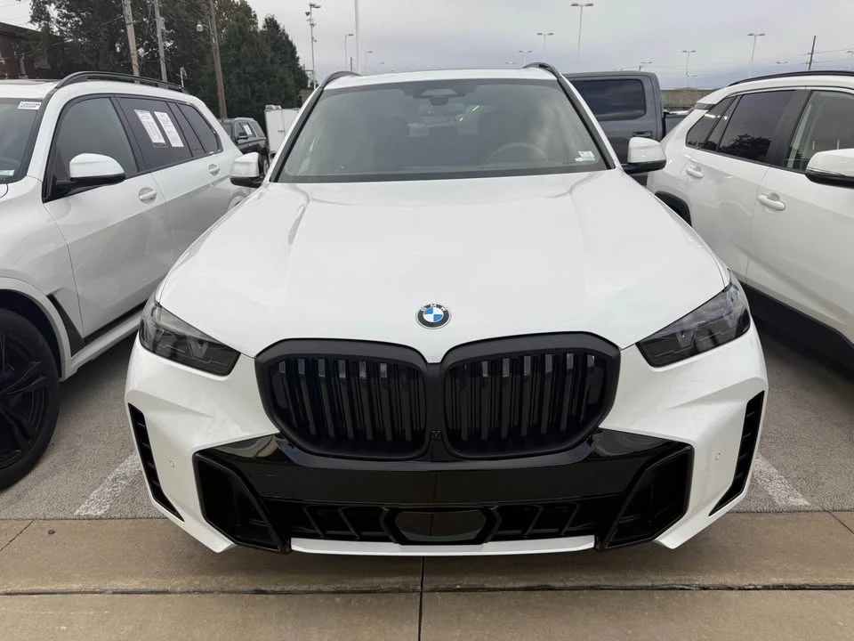2025 BMW G05 X5 - Image 2 of 6