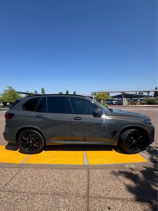 2025 BMW G05 X5 - Image 2 of 13