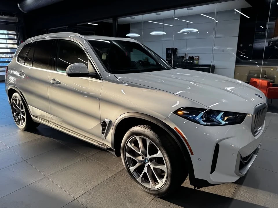 2025 BMW G05 X5 - Image 2 of 17