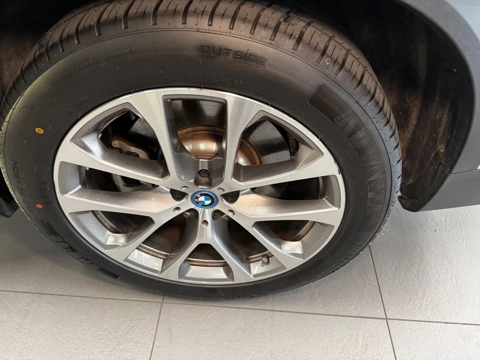 2025 BMW G05 X5 - Image 8 of 17