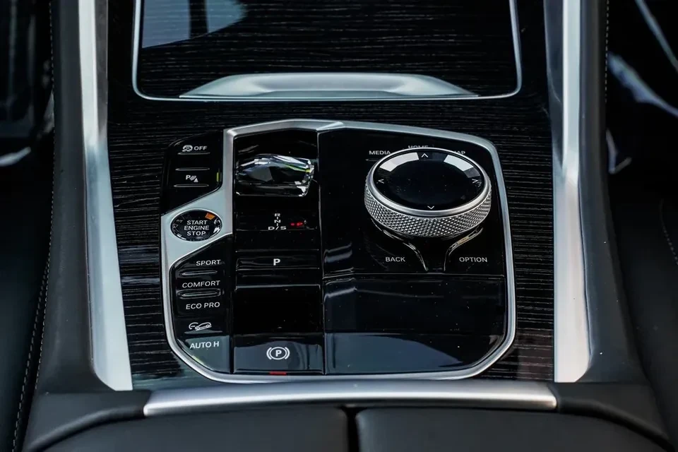 2025 BMW G06 X6 - Image 10 of 11