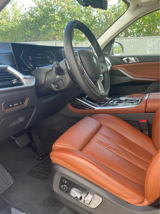 2025 BMW G07 X7 - Image 9 of 11