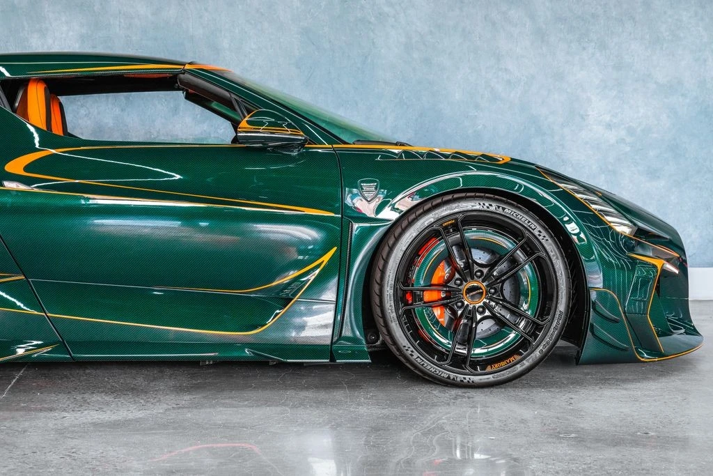 2025 Bugatti Chiron - Image 30 of 31
