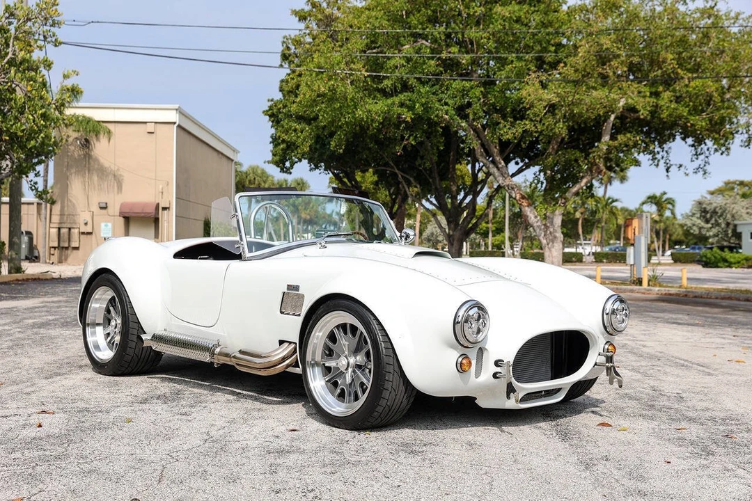 2025 Shelby Cobra Replica - Image 3 of 31