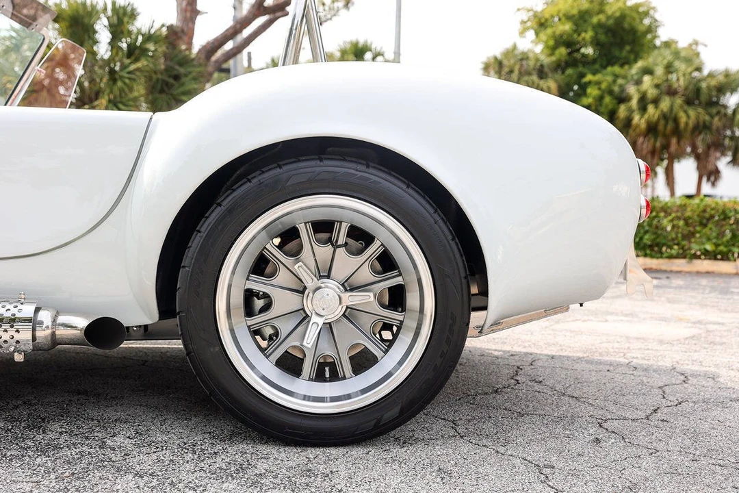 2025 Shelby Cobra Replica - Image 12 of 31