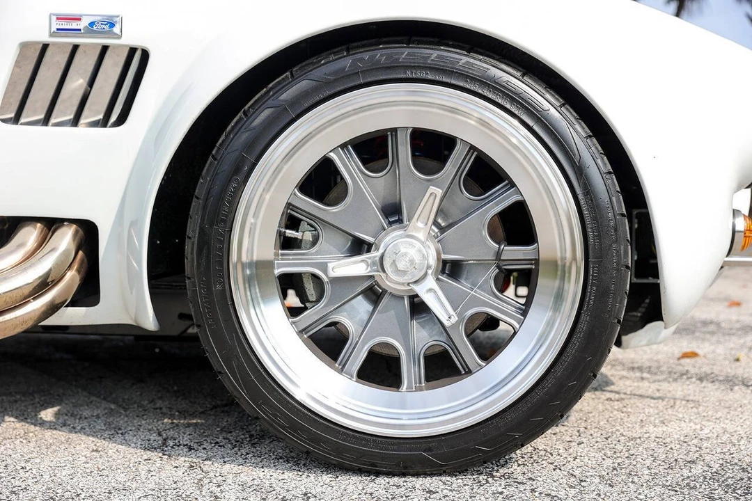 2025 Shelby Cobra Replica - Image 19 of 31