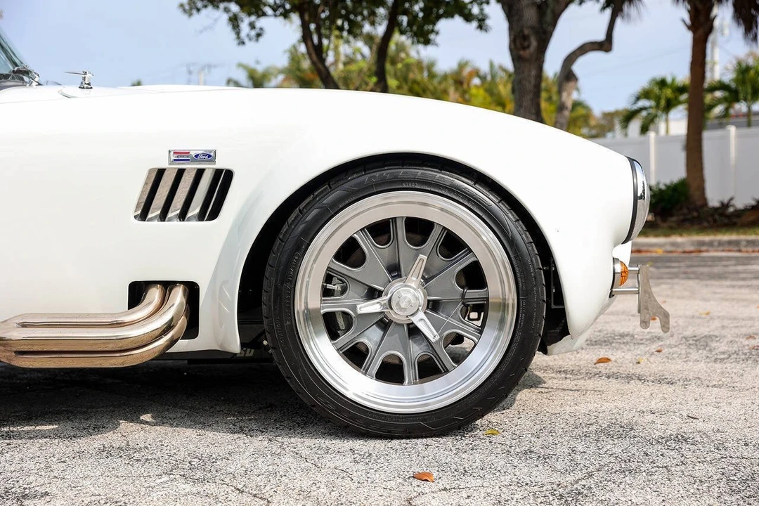 2025 Shelby Cobra Replica - Image 14 of 31