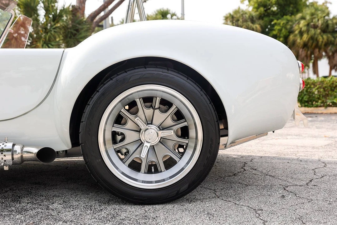 2025 Shelby Cobra Replica - Image 11 of 31