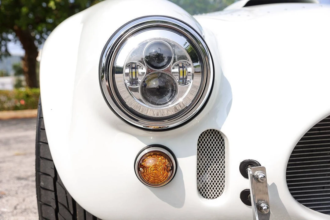 2025 Shelby Cobra Replica - Image 23 of 31