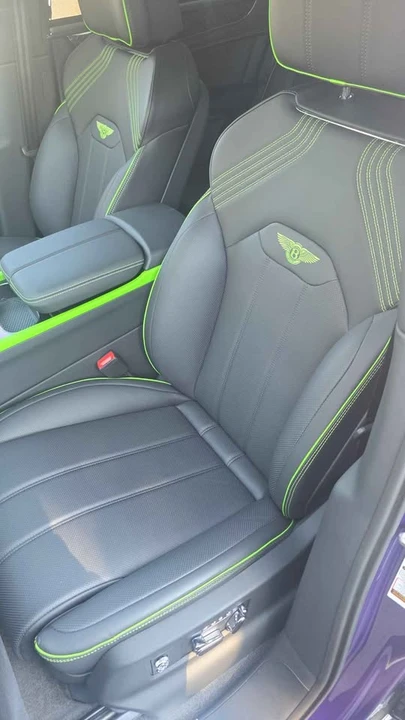2025 Bentley Bentayga - Image 12 of 12