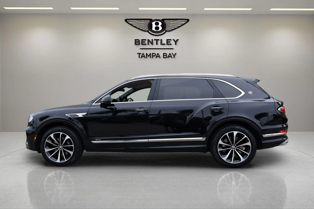 2025 Bentley Bentayga - Image 5 of 31
